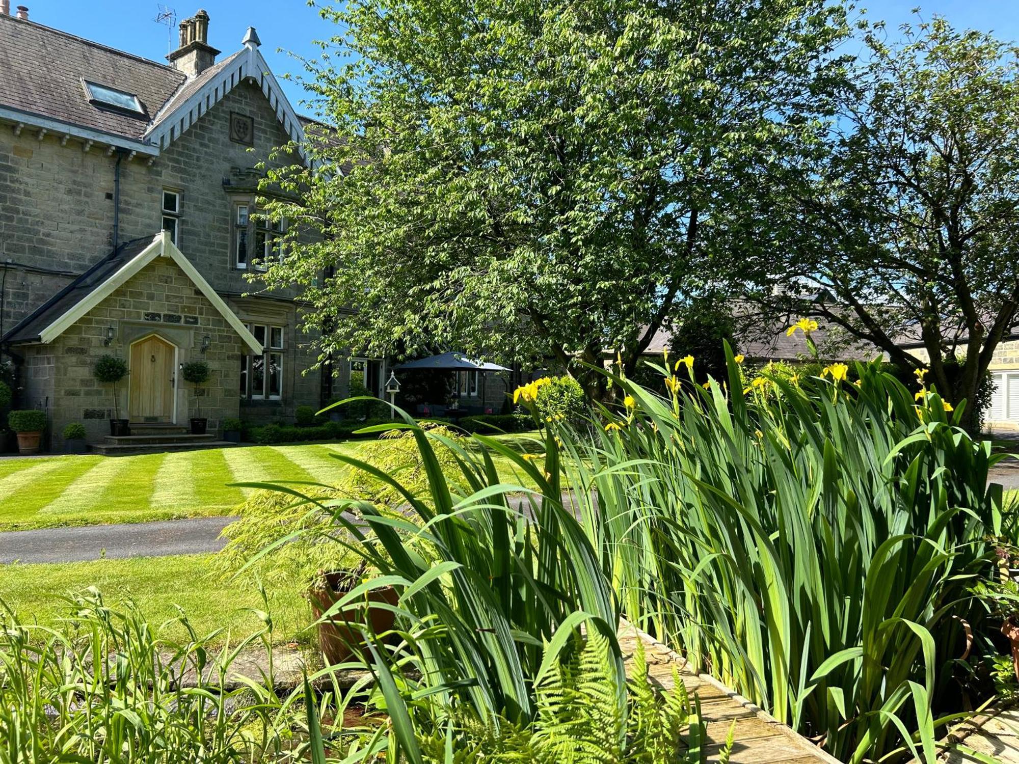 Hazel Manor Pensionat Harrogate Exteriör bild