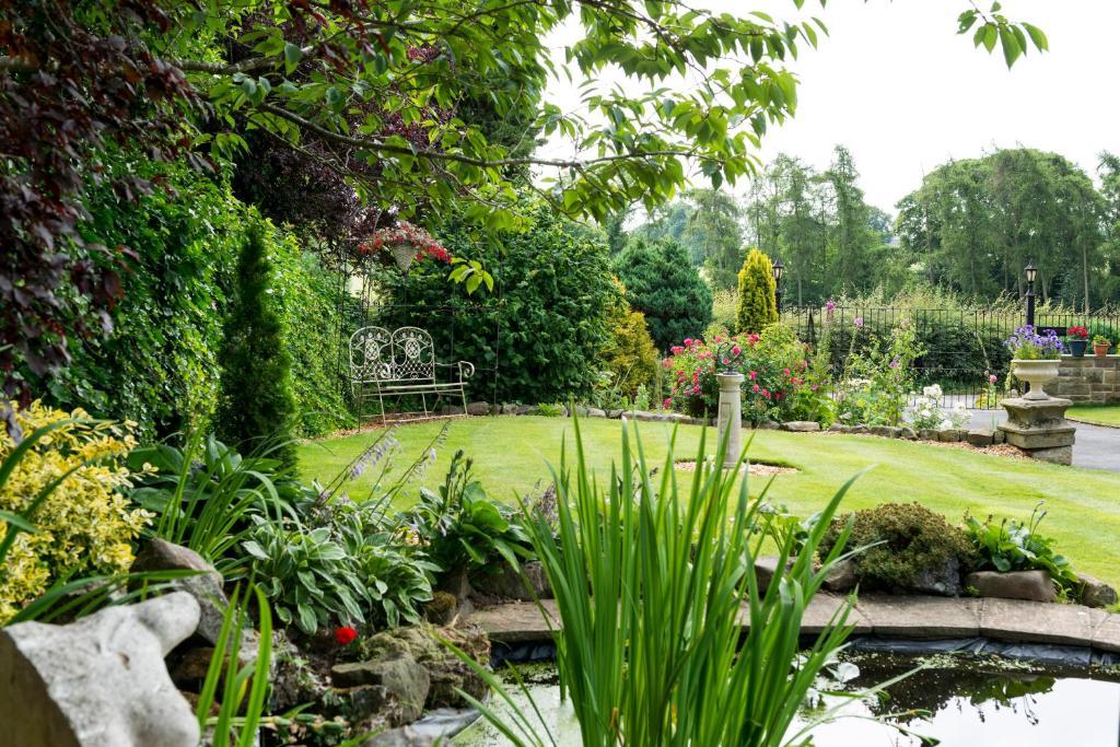 Hazel Manor Pensionat Harrogate Exteriör bild